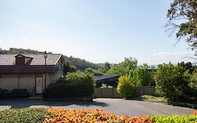 Village Family Motor Inn